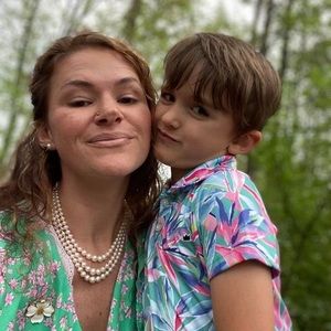 Meet your Posher, Lindsey